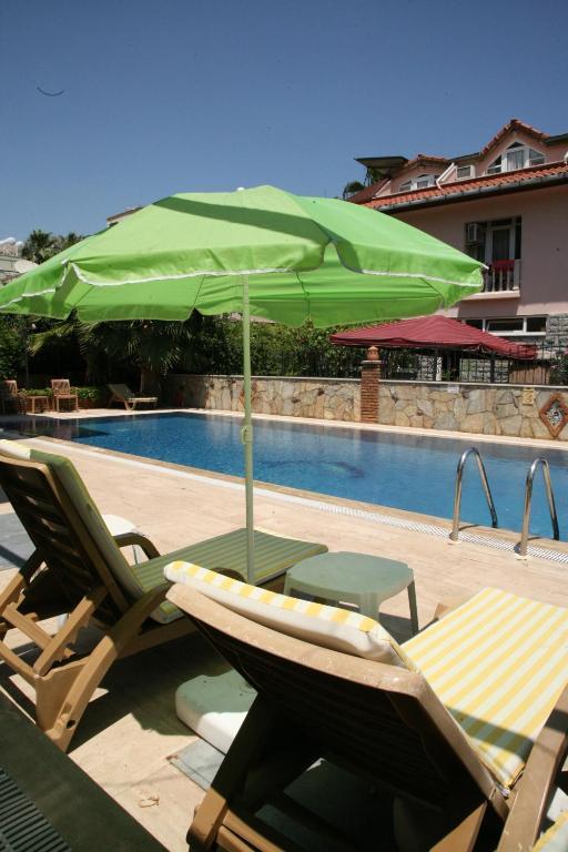 Barbaros Apart Hotel Turunç Exteriör bild