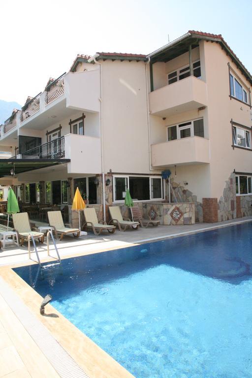 Barbaros Apart Hotel Turunç Exteriör bild